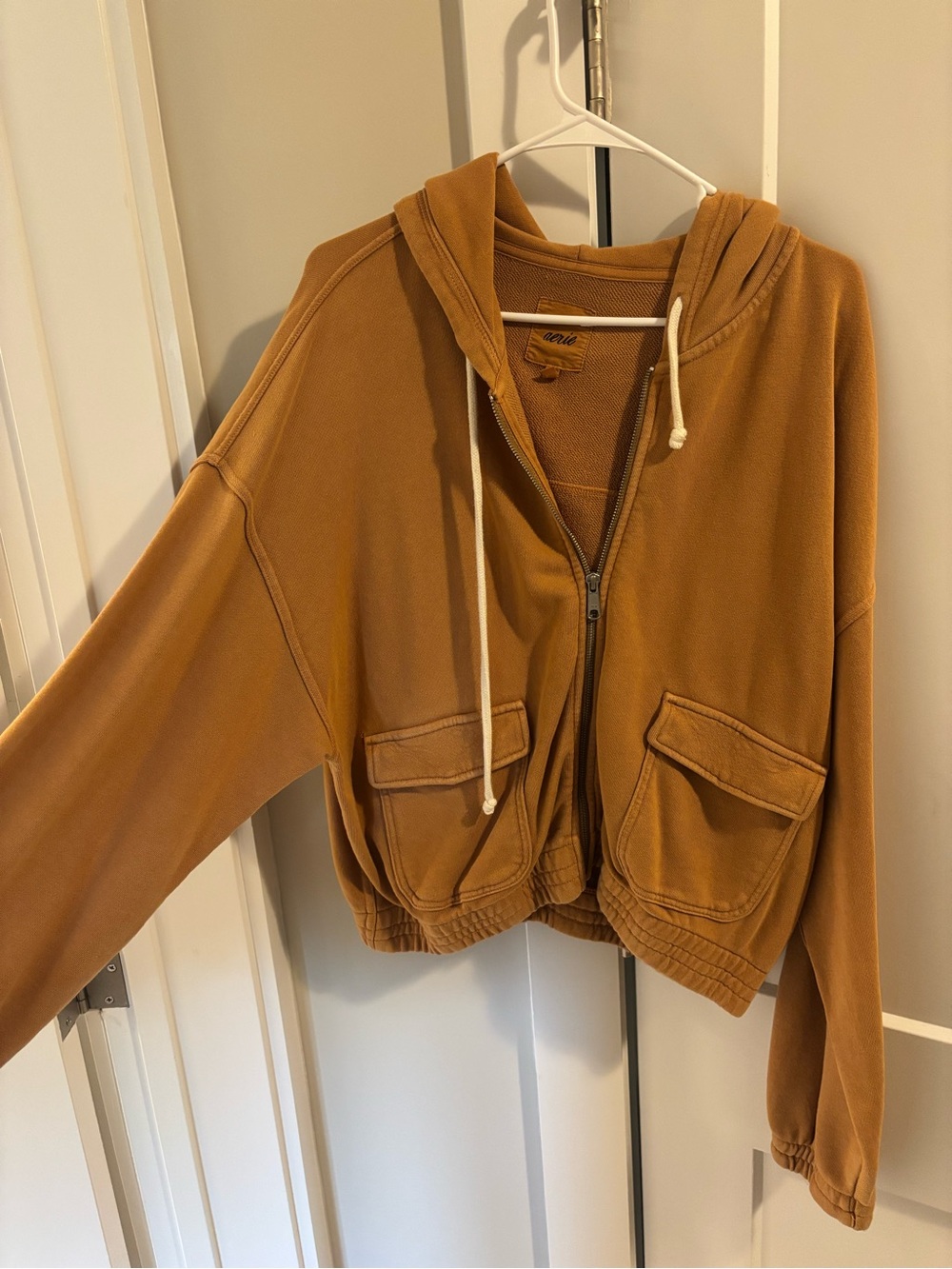 Aerie Cropped Zip-Up Hoodie in Caramel Brown